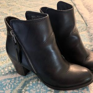 Cute black booties with zippers